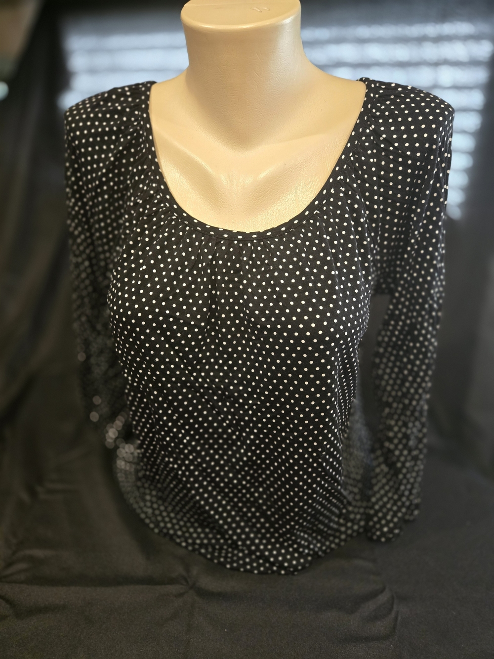 Michael Kors Black White Polka Dot Long Sleeve Scoop Neck Top